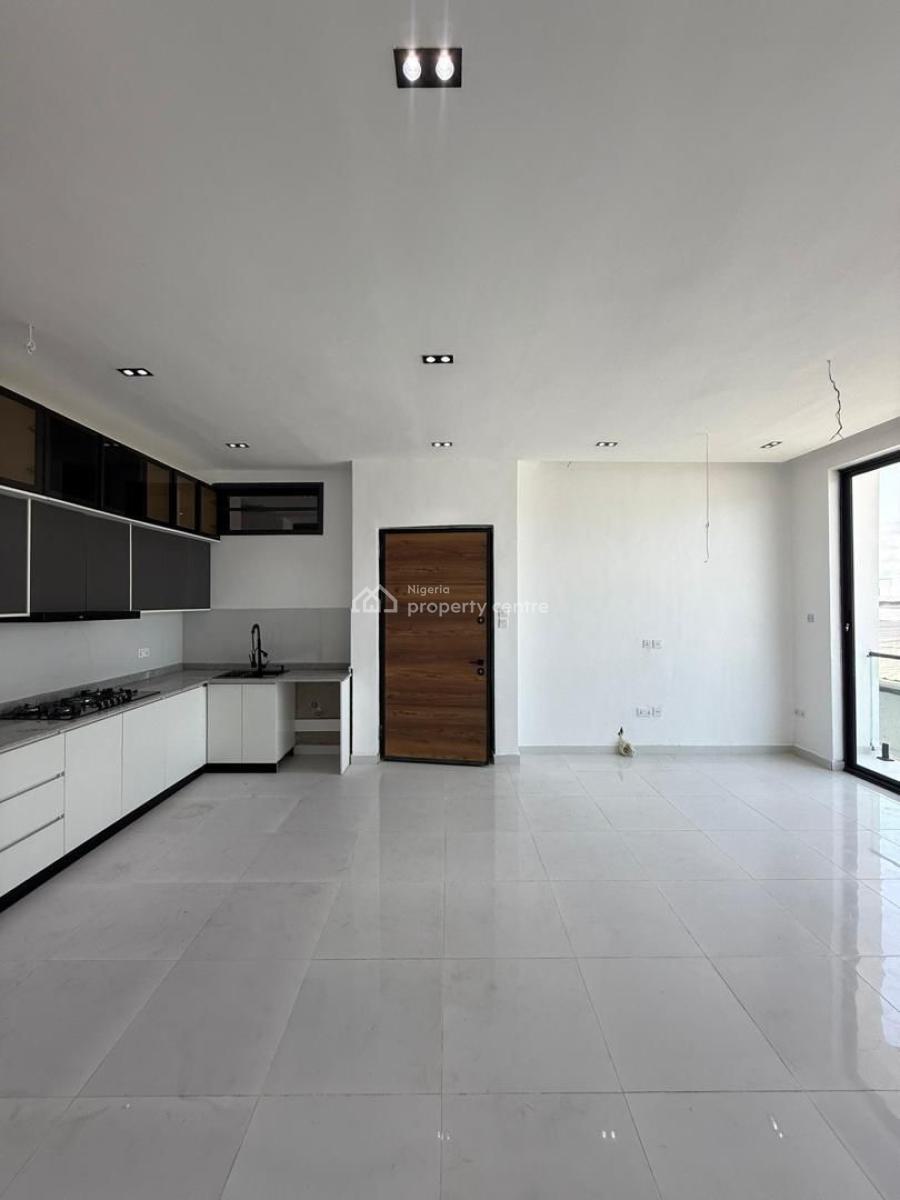 Well Finished 2 Bedroom Apartment with Swimming Pool & Gym, Ologolo, Lekki, Lagos, Flat / Apartment for Sale