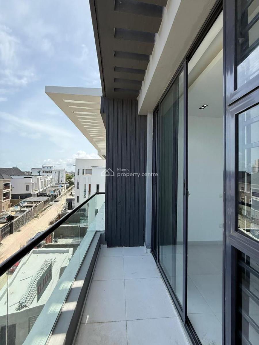 Well Finished 2 Bedroom Apartment with Swimming Pool & Gym, Ologolo, Lekki, Lagos, Flat / Apartment for Sale