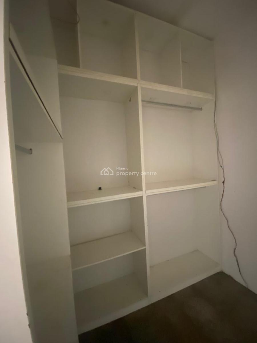 Spacious Partly Self Service Room and Parlor Mini Flat, Lekki Phase 1, Lekki, Lagos, Flat / Apartment for Rent