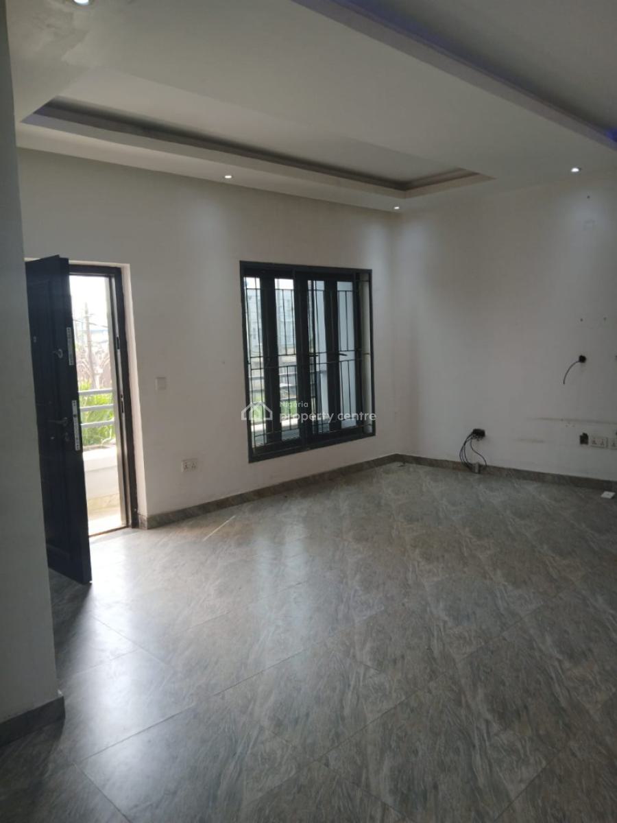 5 Bedroom Semi-detached House with One Room Staff Quarters, Ikeja Gra, Ikeja, Lagos, Semi-detached Duplex for Rent