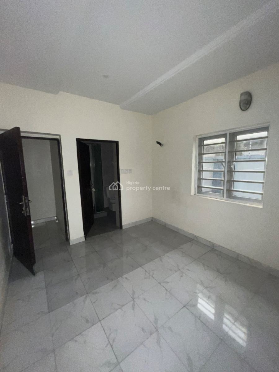 Clean Luxury 3bedroom Flat Downstairs, Mobil Road Ilaje, Ajah, Lagos, House for Rent