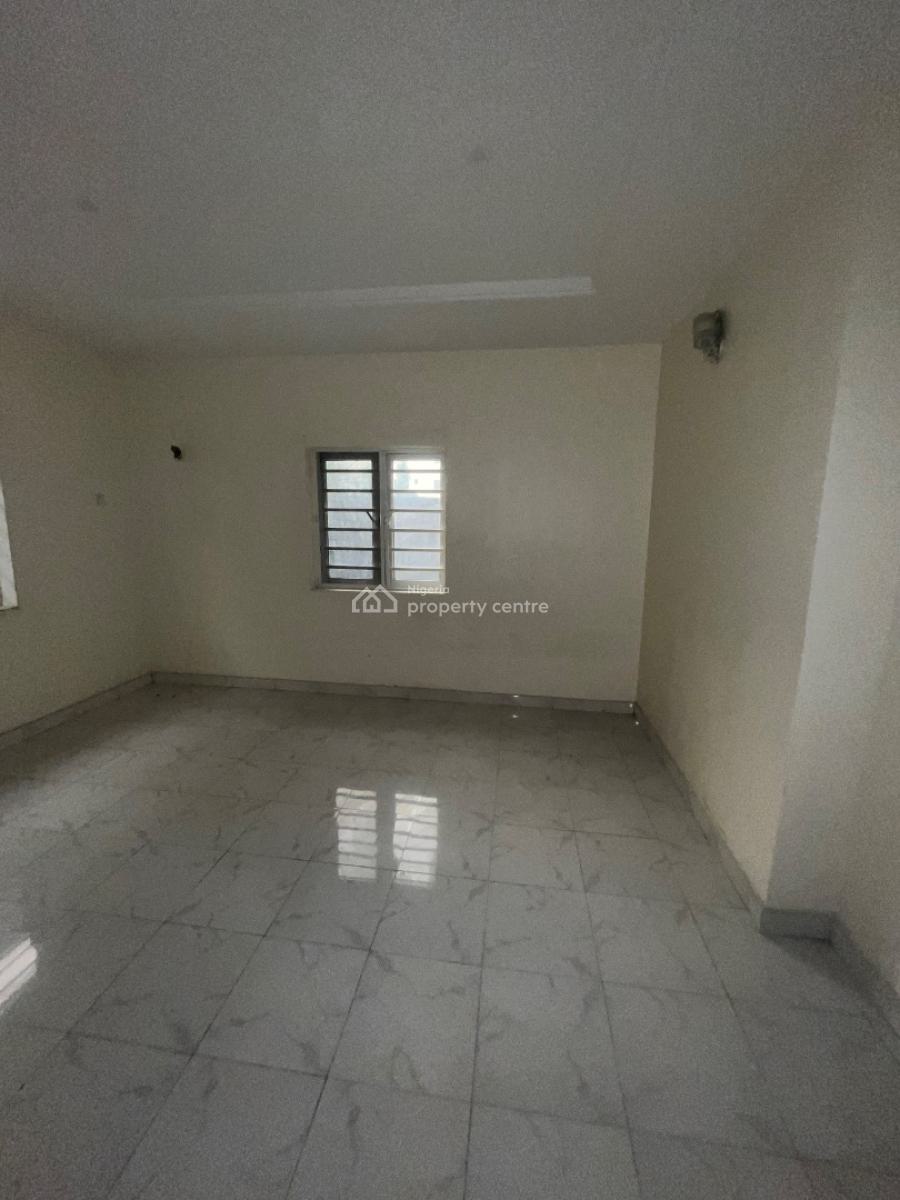 Clean Luxury 3bedroom Flat Downstairs, Mobil Road Ilaje, Ajah, Lagos, House for Rent