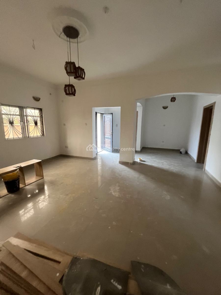 Clean and Beautiful 3bedroom Flat Downstairs, Mobil Road Ilaje, Ajah, Lagos, House for Rent