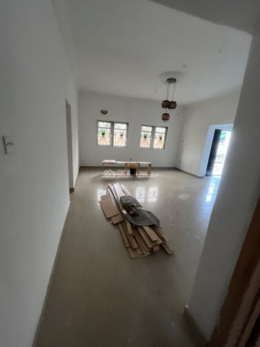 Clean and Beautiful 3bedroom Flat Downstairs, Mobil Road Ilaje, Ajah, Lagos, House for Rent
