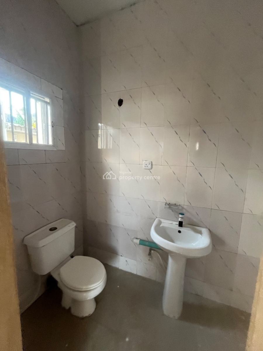 Clean and Beautiful 3bedroom Flat Downstairs, Mobil Road Ilaje, Ajah, Lagos, House for Rent