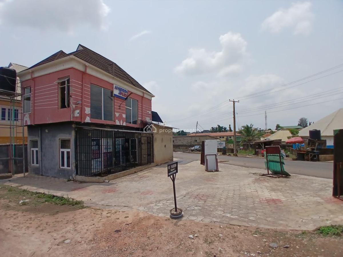 Commercial Property, Along Adetokun Road, Ologuneru, Ibadan, Ibadan, Oyo, Plaza / Complex / Mall for Sale