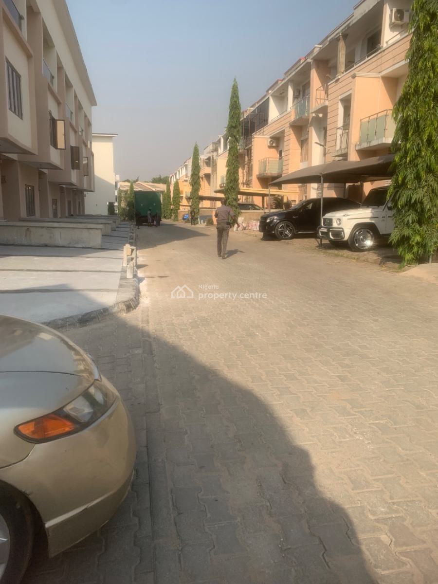 Luxury 4 Bedroom Terrace Duplex with Bq, Close to The New Bridge, Wuye, Abuja, Terraced Duplex for Rent