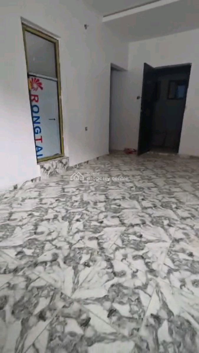 Very Nice and Standard Excutive Room Self Contained, Shomolu, Lagos, Self Contain (single Rooms) for Rent