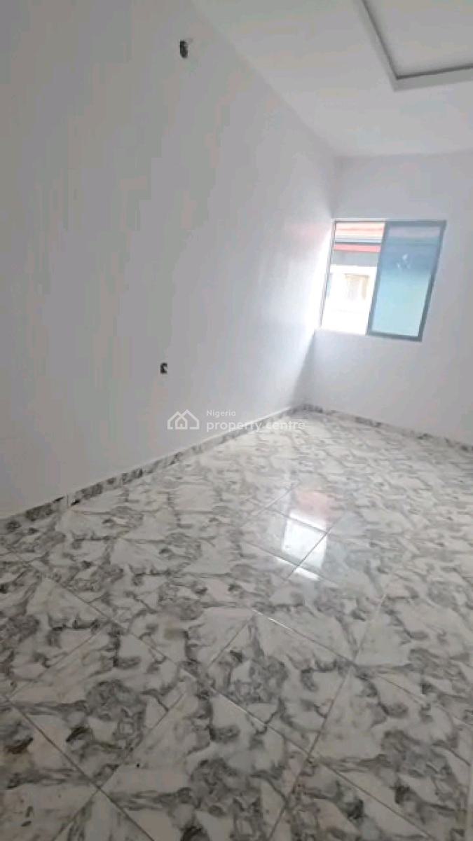 Very Nice and Standard Excutive Room Self Contained, Shomolu, Lagos, Self Contain (single Rooms) for Rent