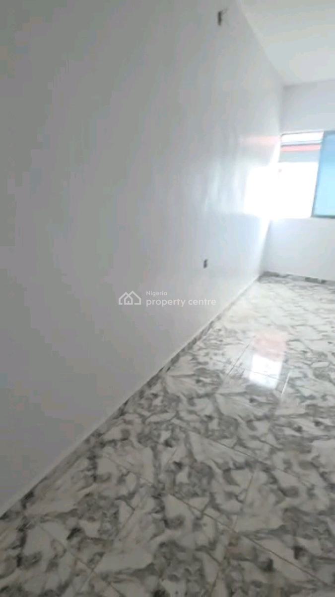 Very Nice and Standard Excutive Room Self Contained, Shomolu, Lagos, Self Contain (single Rooms) for Rent