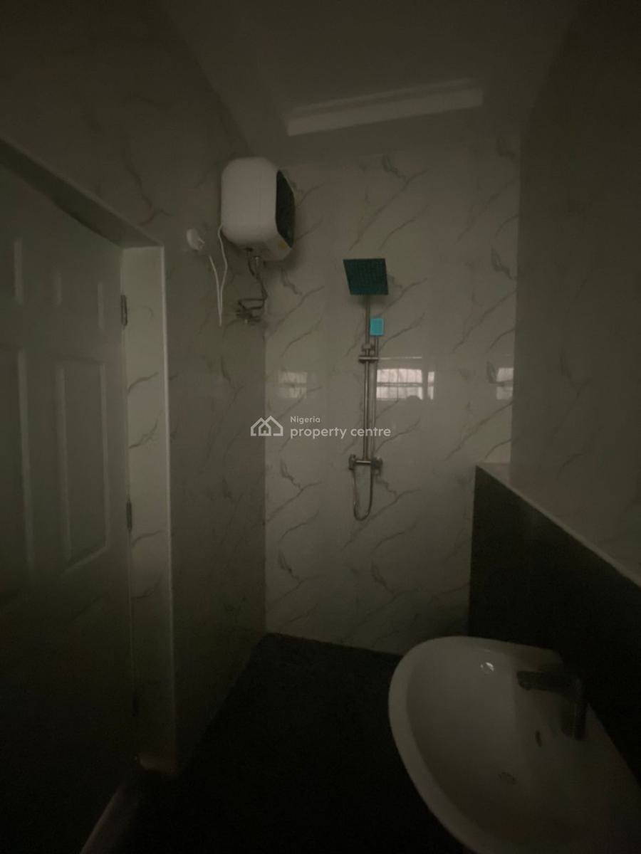 a Newly 4bedroom Terrace Duplex with Bq, News Engineering Tared Road, Dawaki, Gwarinpa, Abuja, Terraced Duplex for Rent