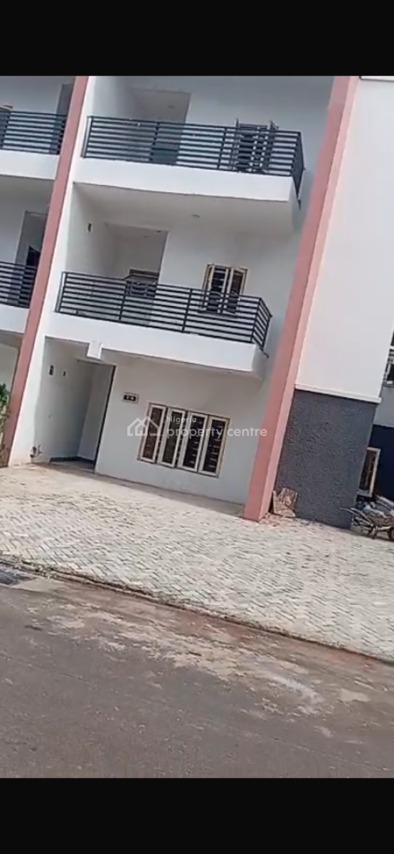 a Newly 4bedroom Terrace Duplex with Bq, News Engineering Tared Road, Dawaki, Gwarinpa, Abuja, Terraced Duplex for Rent