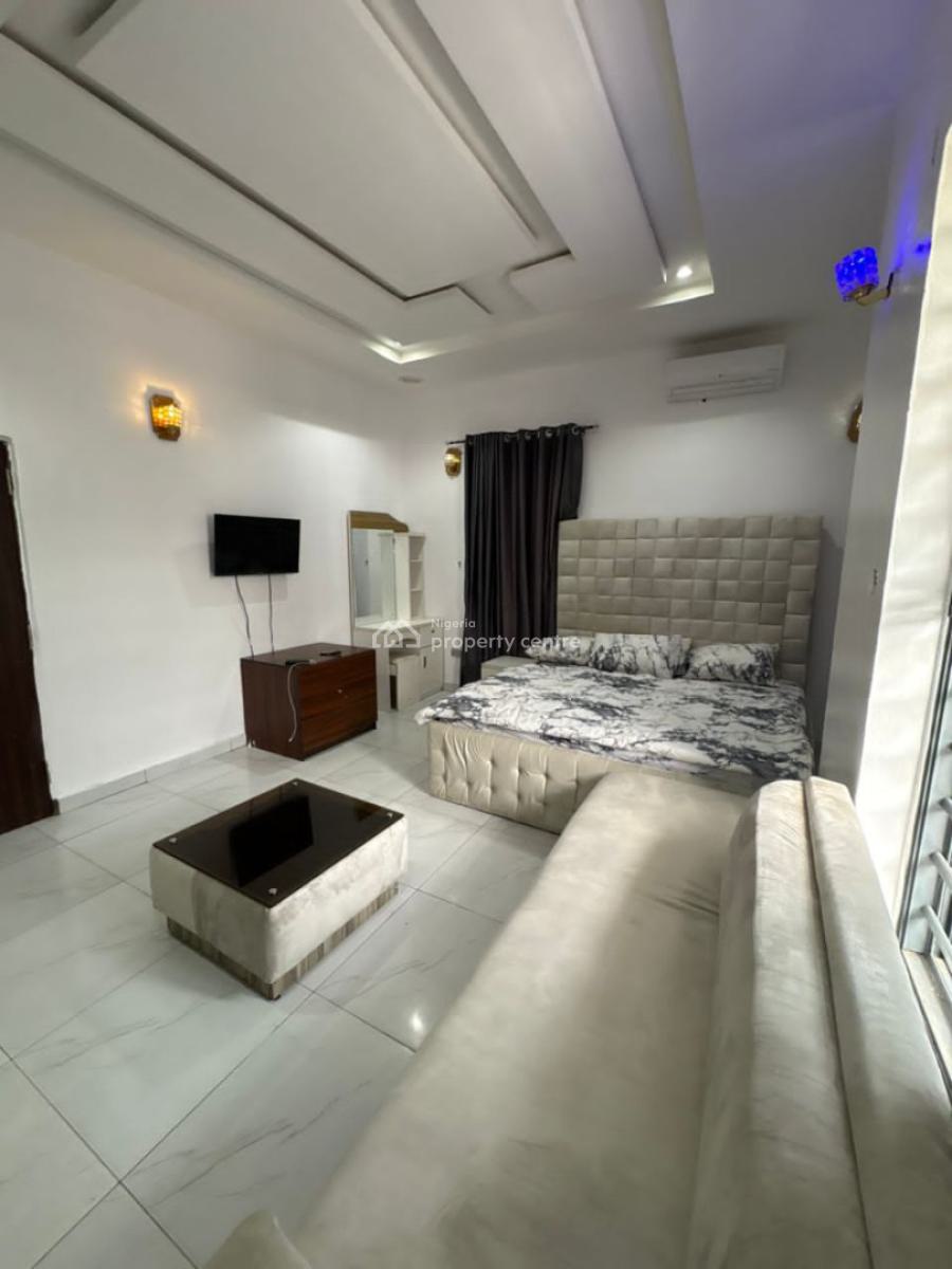 Fully Furnished Masters Bedroom with Balcony, Shared Kitchenette, in an Estate at Orchid Road, Lekki, Lagos, Self Contain (single Rooms) for Rent