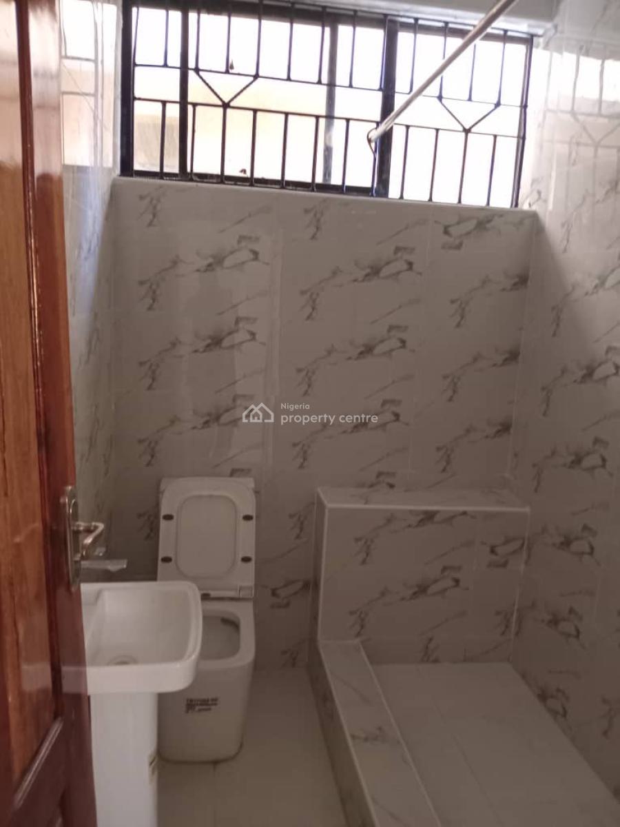 4 Units of 3 Bedroom Flats and  1 Unit of 2 Bedroom Bungalow, Ikota, Lekki, Lagos, Block of Flats for Sale