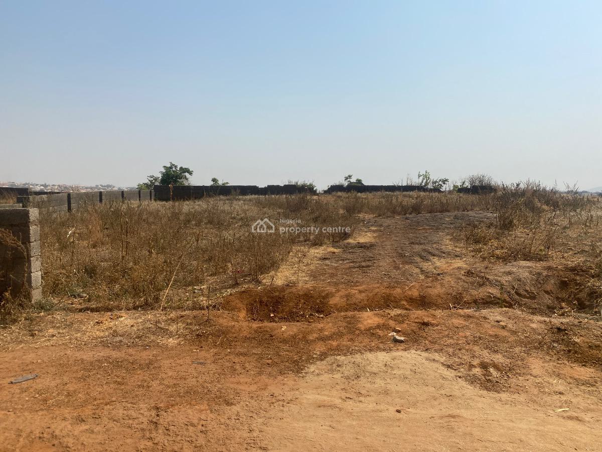 About 1000sqm of Land, Dr. Habu M. Daluwa Avenue, Jikwoyi, Abuja, Residential Land for Sale