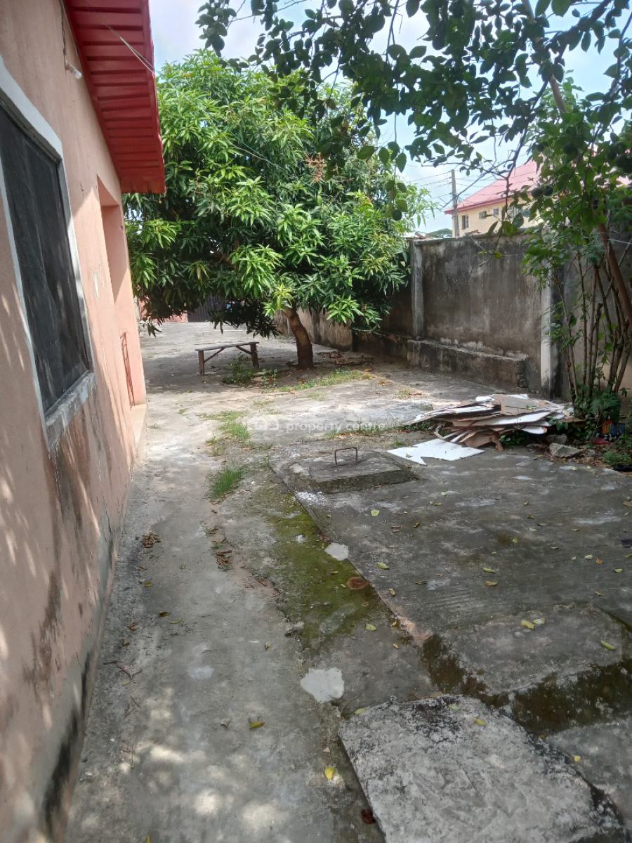 1 Bedroom Luxury Flat with Massive Sitting Room, Mumuni Street, Awoyaya, Ibeju Lekki, Lagos, House for Rent