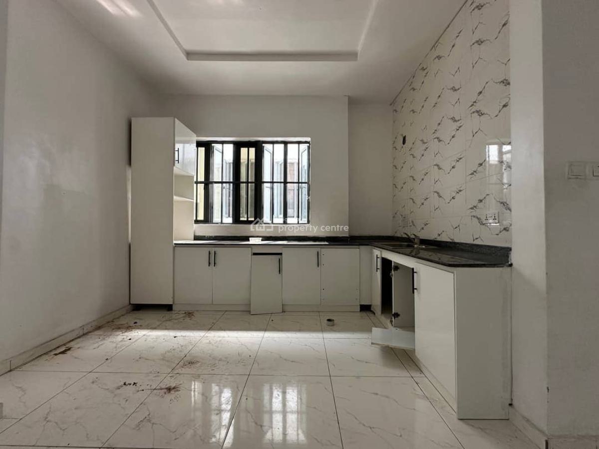 Serviced 3 Bedrooms Terrace Duplex, Orchid Road, Lekki Phase 2, Lekki, Lagos, Terraced Duplex for Rent