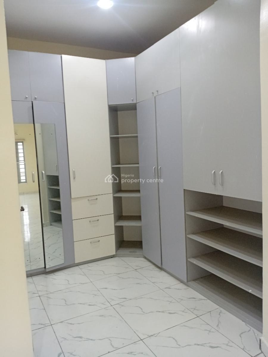 King Sized 4-bedroom Terraced Duplex + Inverter, Orchid Road, Lekki, Lagos, Terraced Duplex for Rent