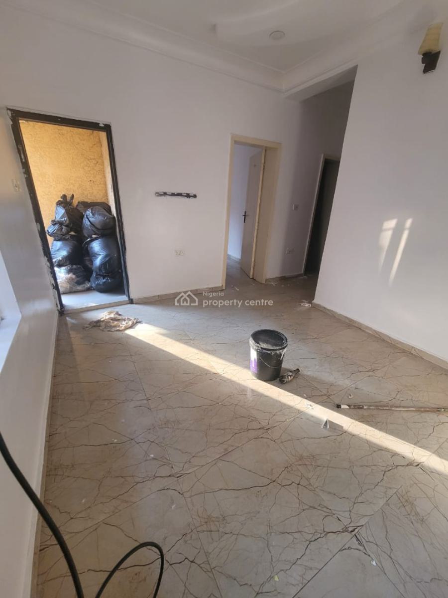 Self-serviced 1-bedroom Mini-flat Apartment En-suite, Lekki Phase 1, Lekki, Lagos, Mini Flat (room and Parlour) for Rent