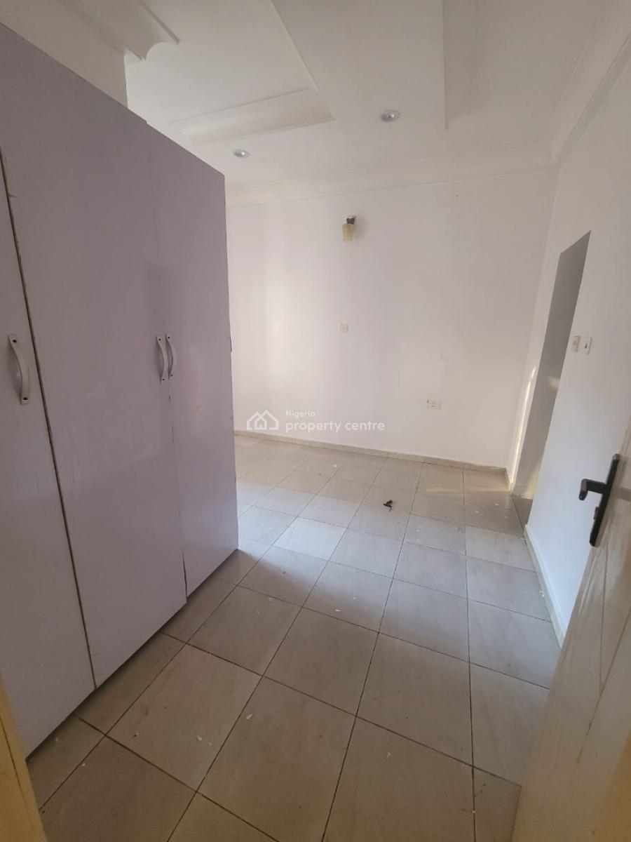 Self-serviced 1-bedroom Mini-flat Apartment En-suite, Lekki Phase 1, Lekki, Lagos, Mini Flat (room and Parlour) for Rent