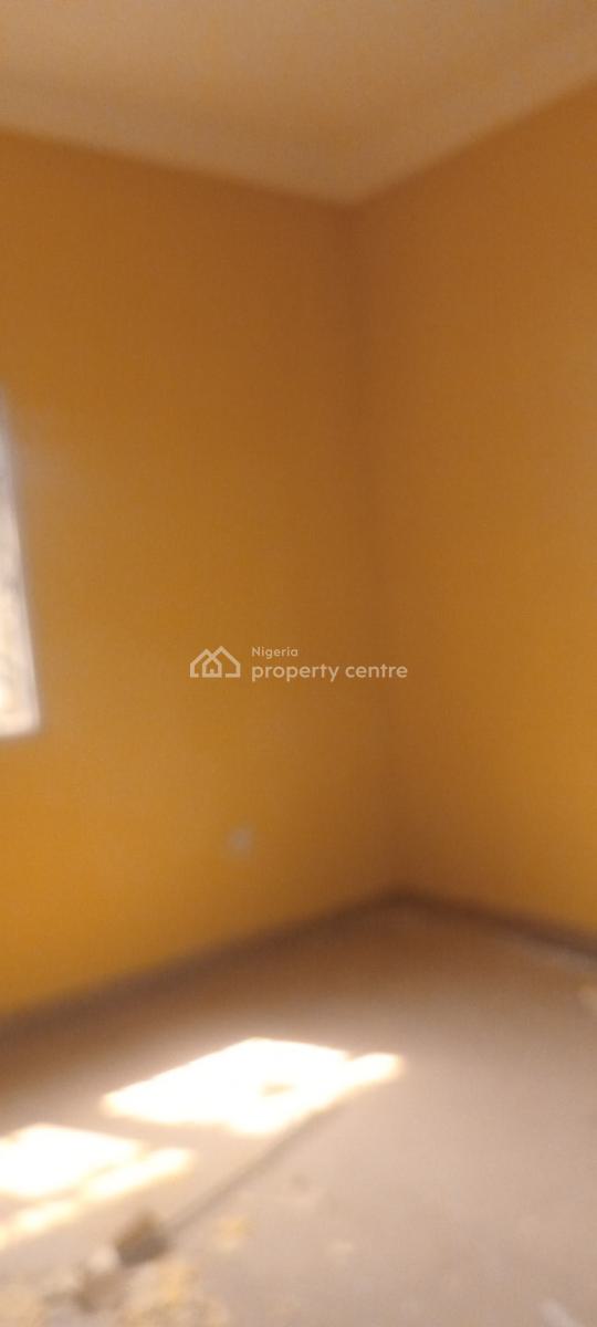Now Available, Off Mobil Road Ilaje Ajah, Ilaje, Ajah, Lagos, Flat / Apartment for Rent