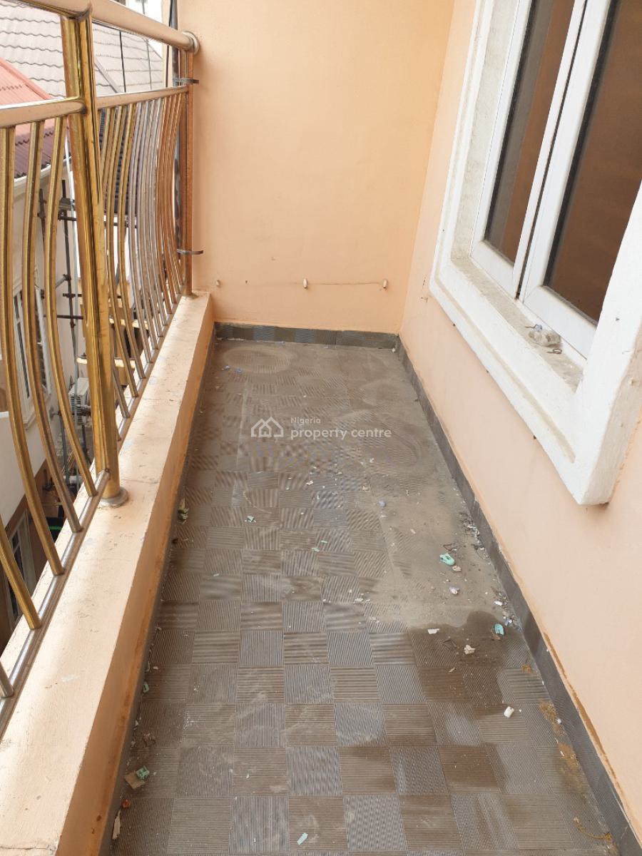 Spacious Self Contain with Kitchen, Spg Ologolo, Lekki, Lagos, Flat / Apartment for Rent