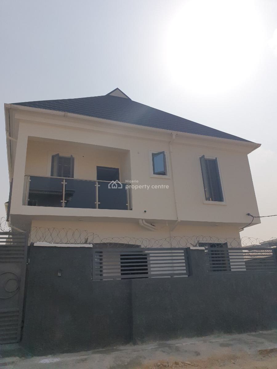 Spacious 2 Bedroom Terrace Duplex, Ologolo, Lekki, Lagos, Flat / Apartment for Rent