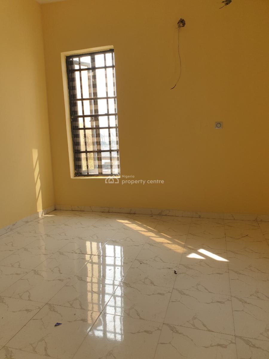 Spacious 2 Bedroom Terrace Duplex, Ologolo, Lekki, Lagos, Flat / Apartment for Rent