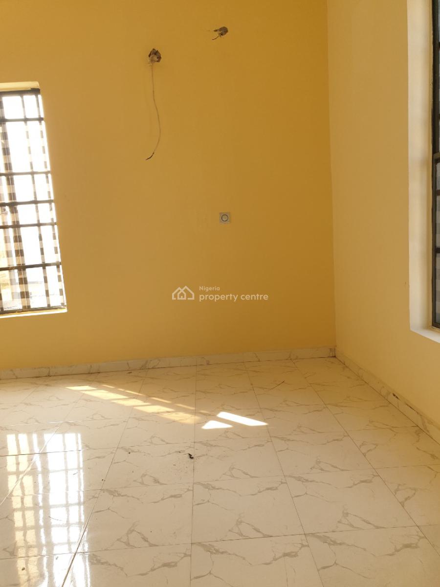Spacious 2 Bedroom Terrace Duplex, Ologolo, Lekki, Lagos, Flat / Apartment for Rent