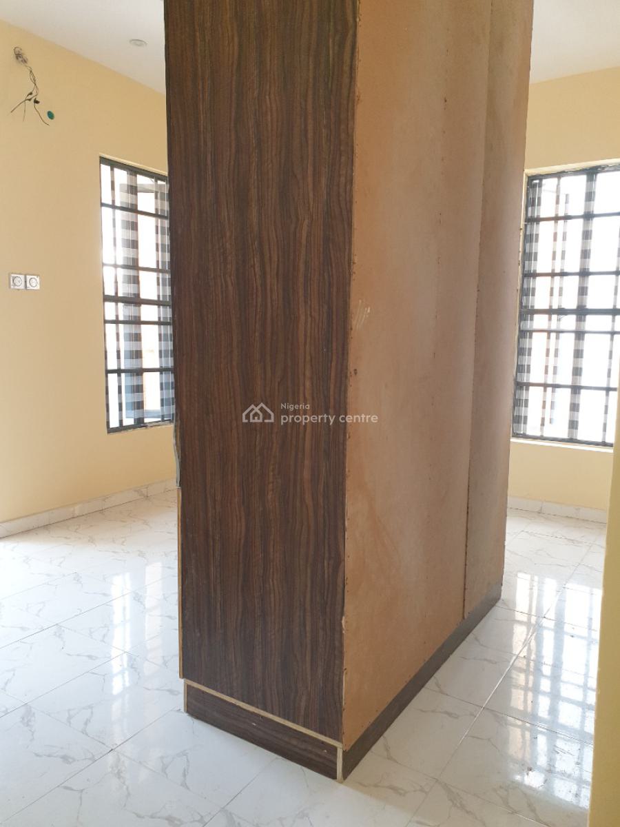 Spacious 2 Bedroom Terrace Duplex, Ologolo, Lekki, Lagos, Flat / Apartment for Rent