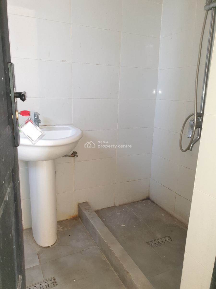 Spacious 2 Bedroom Terrace Duplex, Ologolo, Lekki, Lagos, Flat / Apartment for Rent