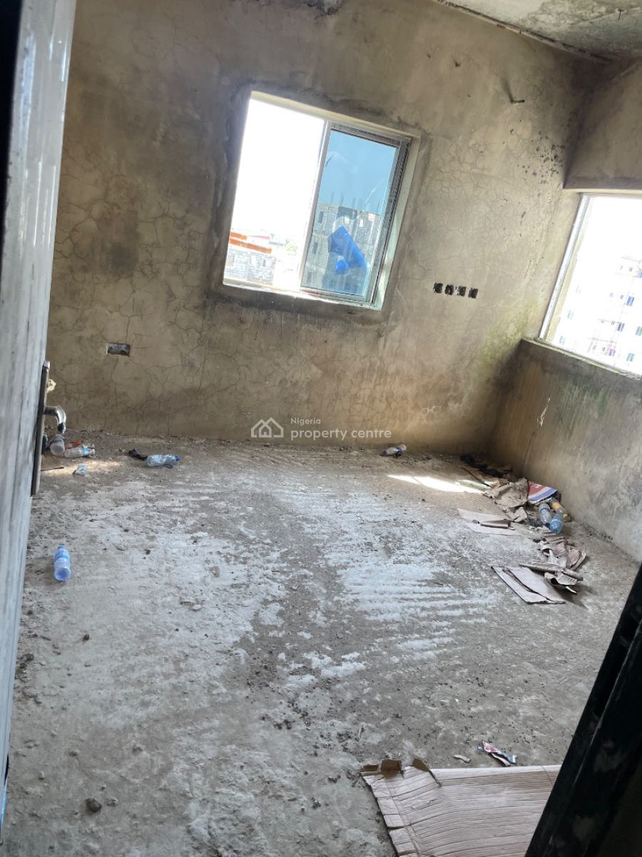 3 Bedroom Flat, Manzuwa Nis Estate, Kyami, Abuja, Self Contain (single Rooms) for Sale