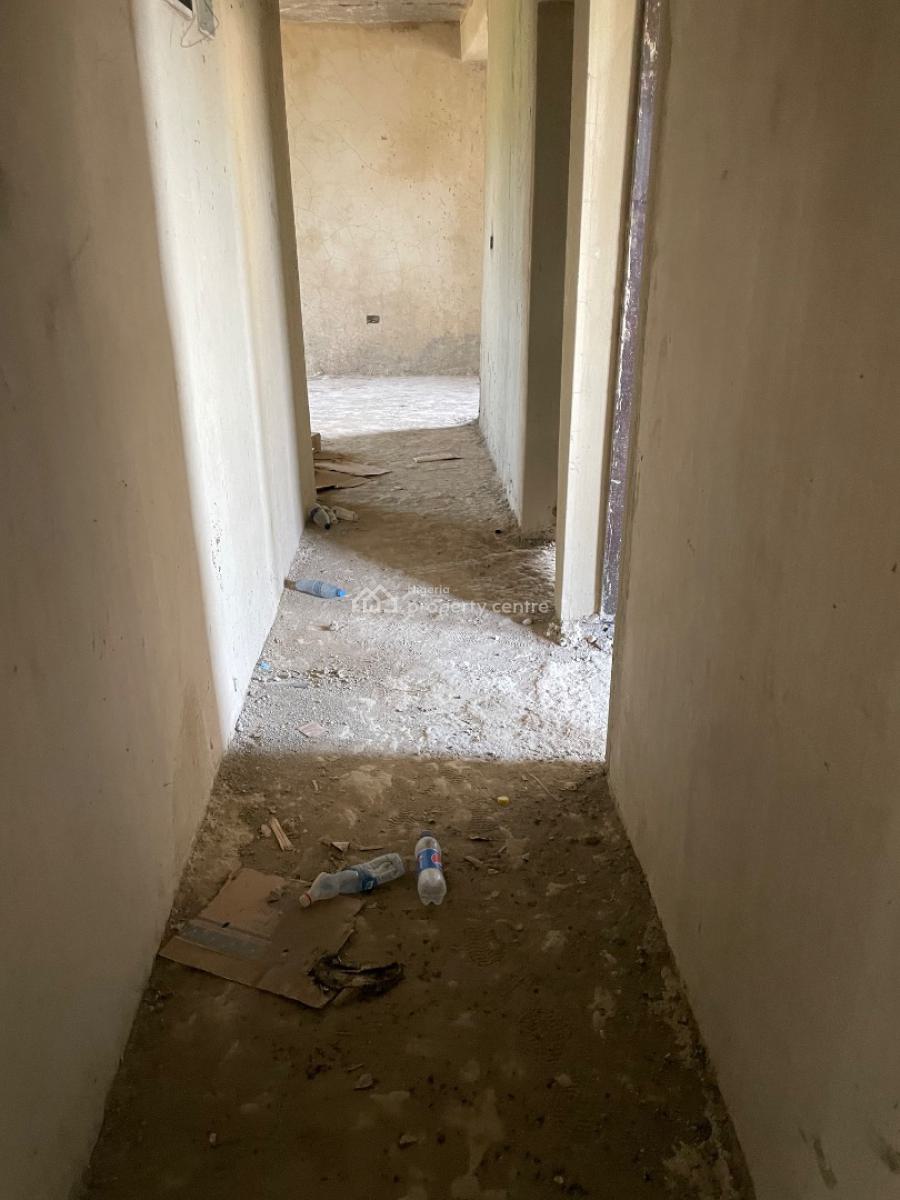 3 Bedroom Flat, Manzuwa Nis Estate, Kyami, Abuja, Self Contain (single Rooms) for Sale