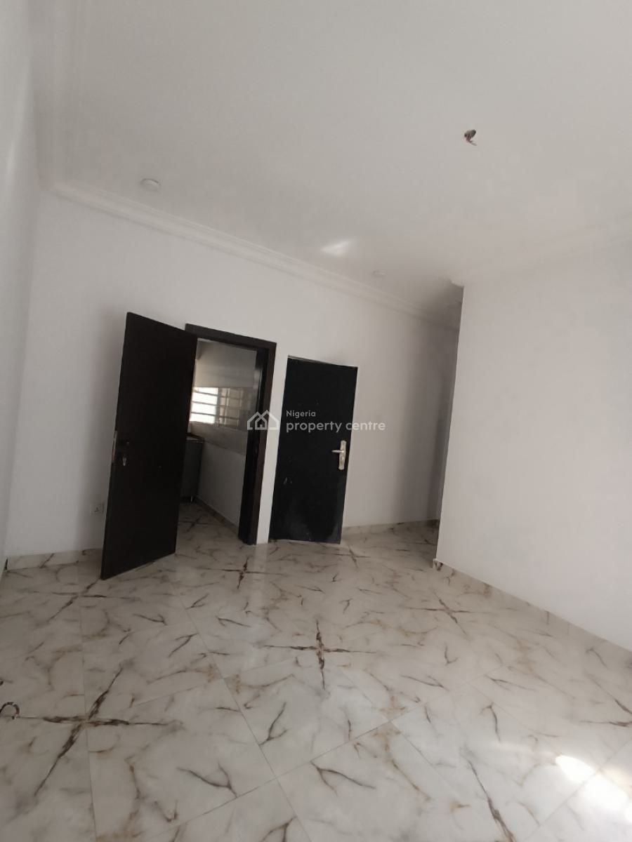 a Well Built Room and Parlor, Mobile Road Ajah, Lekki Phase 2, Lekki, Lagos, Mini Flat (room and Parlour) for Rent