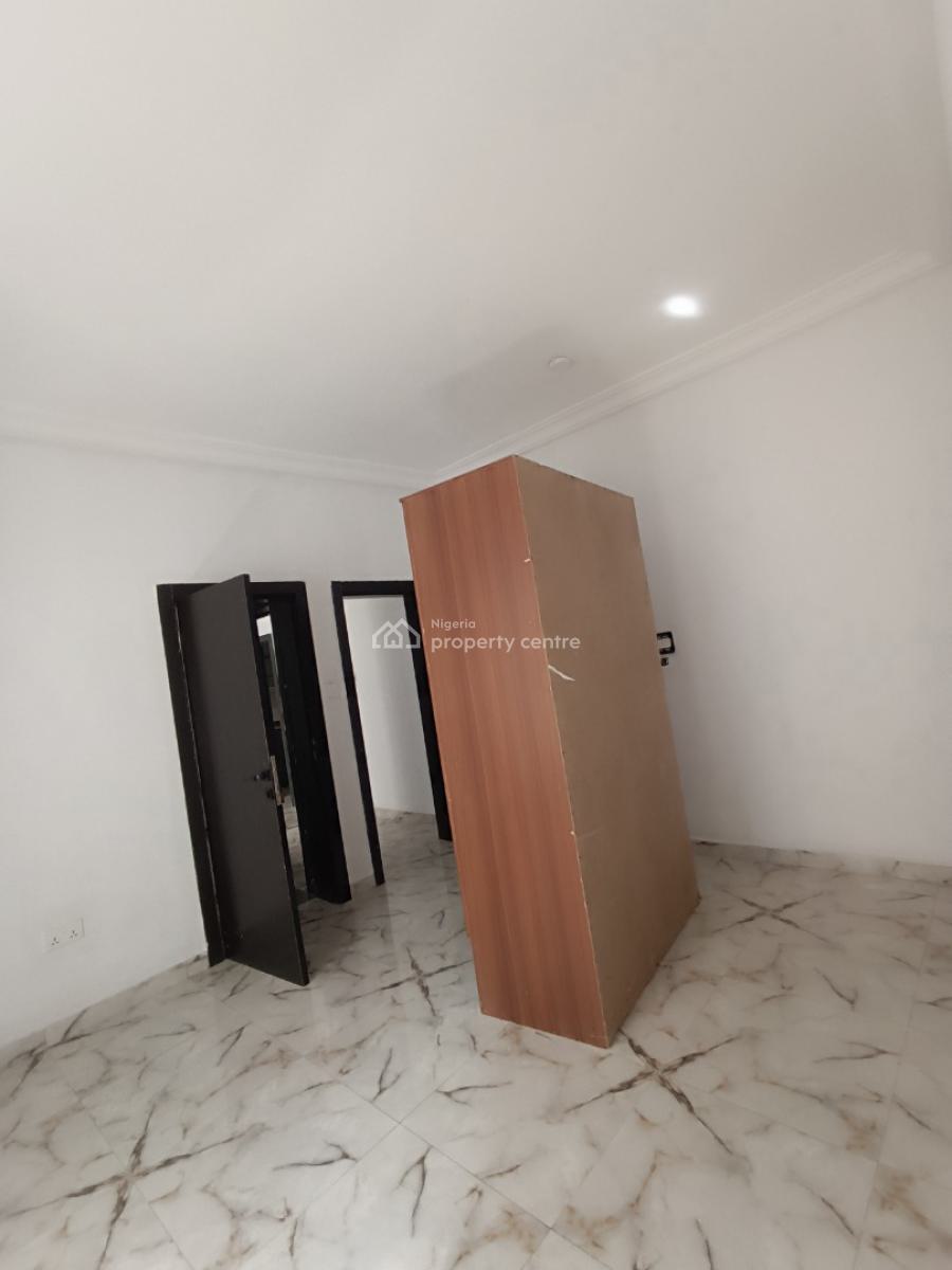 a Well Built Room and Parlor, Mobile Road Ajah, Lekki Phase 2, Lekki, Lagos, Mini Flat (room and Parlour) for Rent