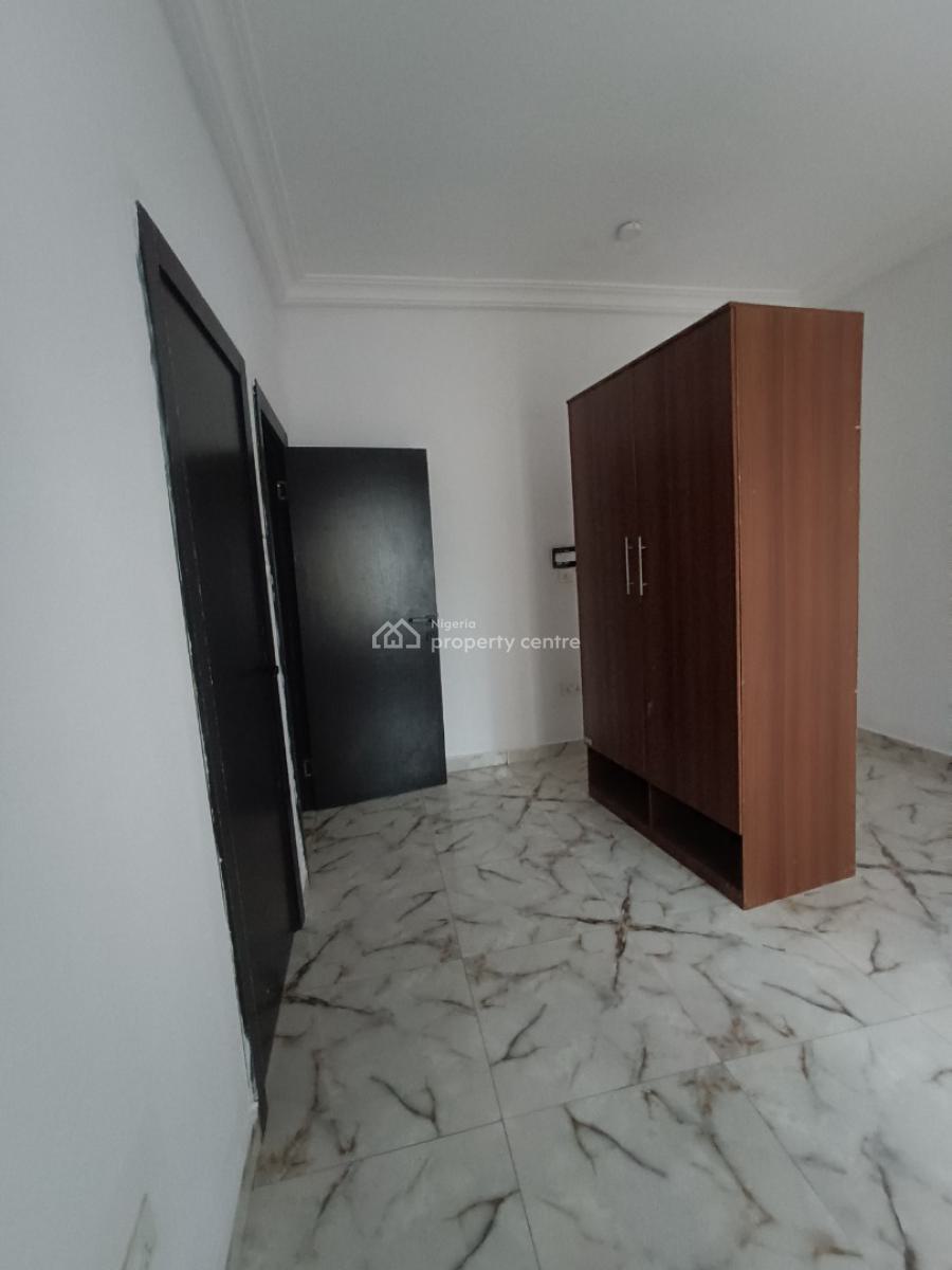 a Well Built Room and Parlor, Mobile Road Ajah, Lekki Phase 2, Lekki, Lagos, Mini Flat (room and Parlour) for Rent