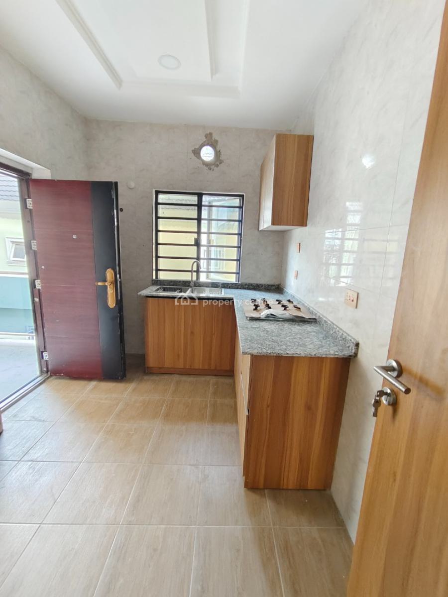 Newly Built 2 Bedrooms Apartment, After Blenco, Ajah, Lagos, Flat / Apartment for Rent
