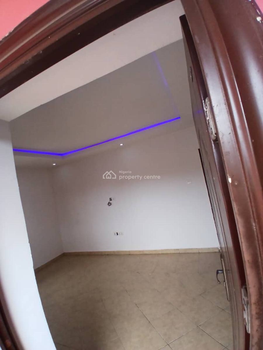 Downstairs Miniflat Available, Ikota, Lekki, Lagos, Mini Flat (room and Parlour) for Rent