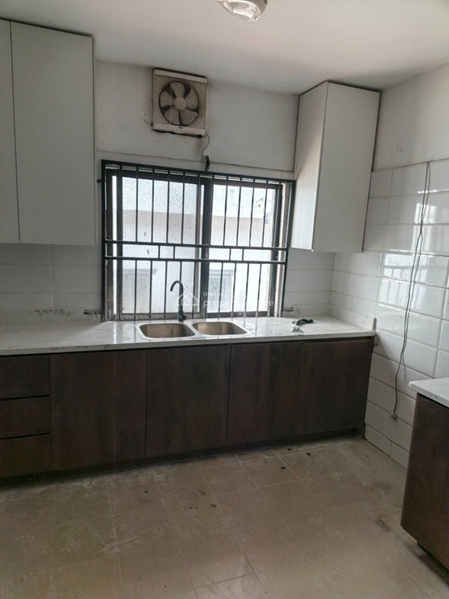 Luxury 3 Bedroom Apartment, Lekki Conversation Road, Lekki, Lagos, Flat / Apartment for Rent