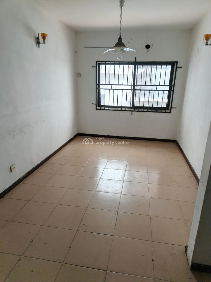Luxury 3 Bedroom Apartment, Lekki Conversation Road, Lekki, Lagos, Flat / Apartment for Rent