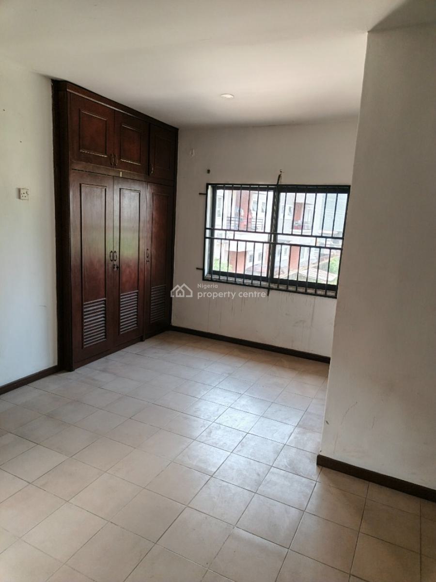 Luxury 3 Bedroom Apartment, Lekki Conversation Road, Lekki, Lagos, Flat / Apartment for Rent