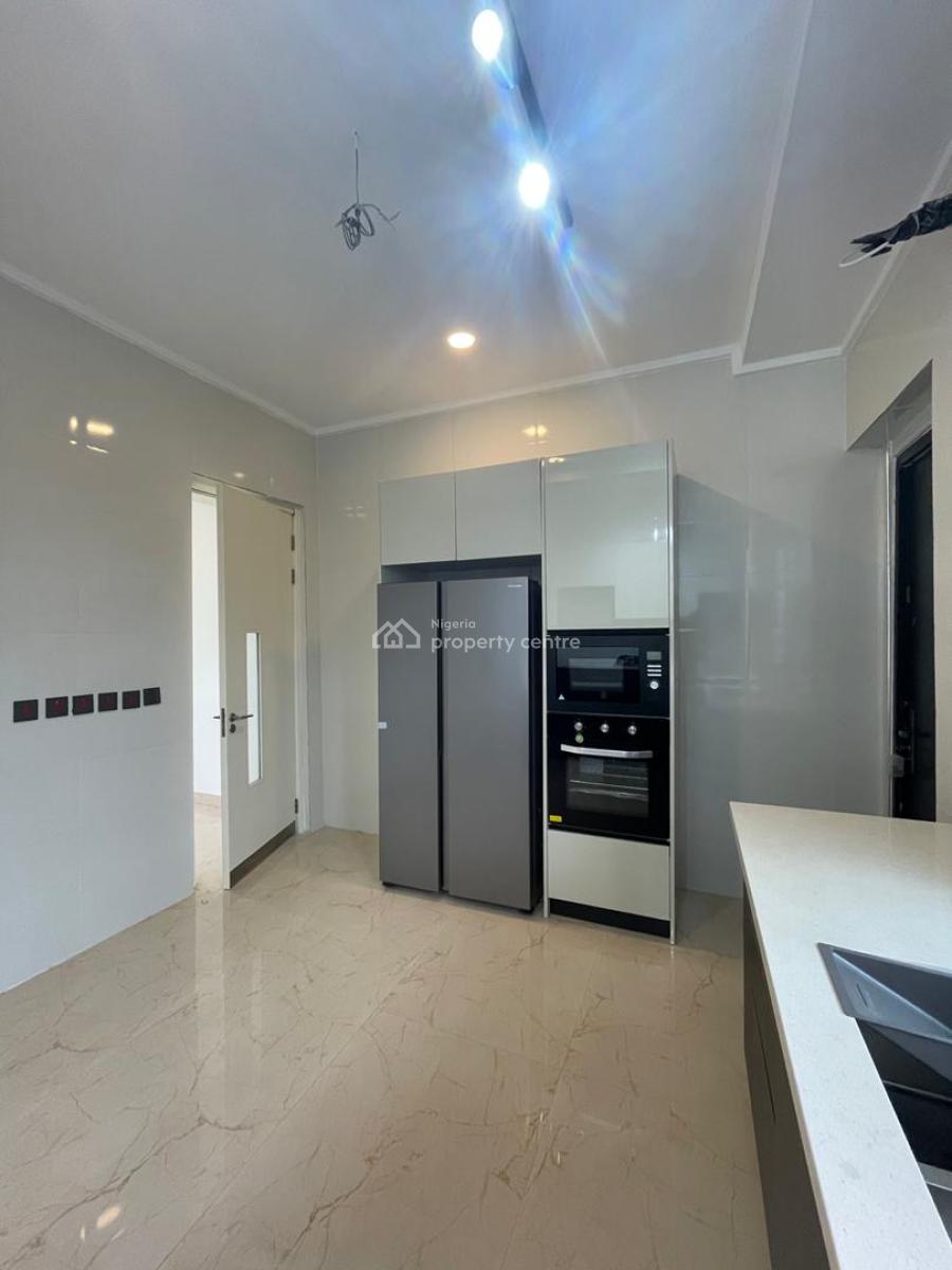 Standard 5  Detached Bedroom Duplex with Bq & Pool, Lekki Phase 1, Lekki, Lagos, Detached Duplex for Sale