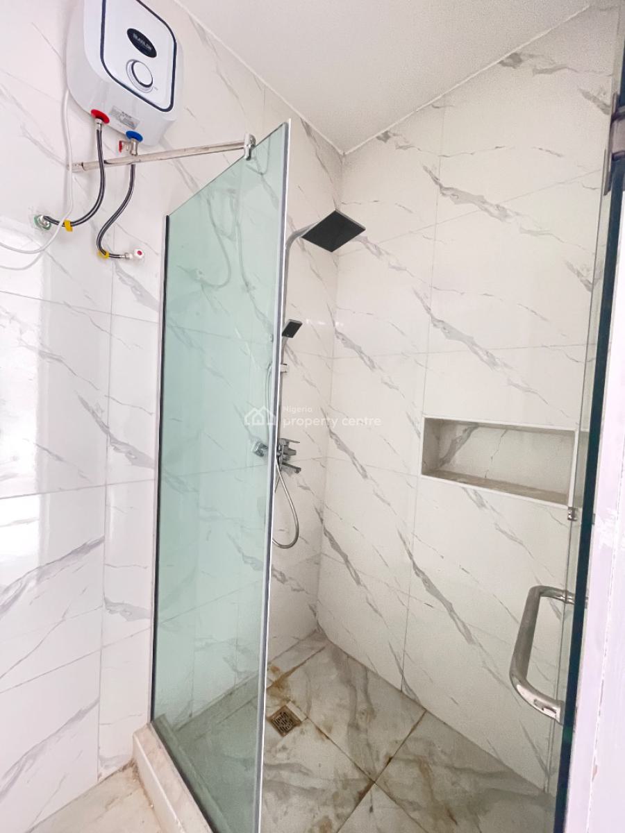 Beautifully Built 2 Bedroom Apartment, Agungi, Lekki, Lagos, Block of Flats for Sale