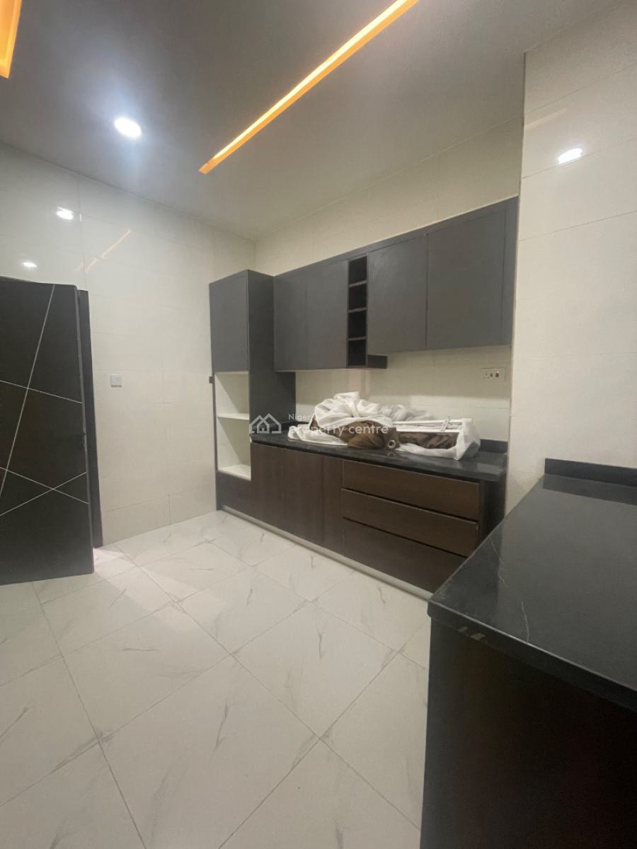 Beautifully Built 2 Bedroom Apartment, Igbo Efon, Lekki, Lagos, Block of Flats for Sale