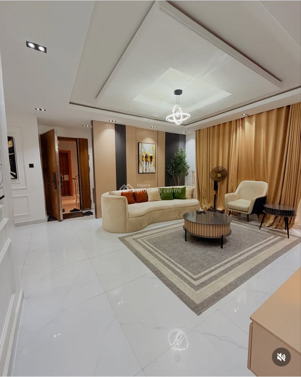 Spaciously  and Newly Built 3 Bedroom Apartments, Maryland, Lagos, Flat / Apartment for Sale