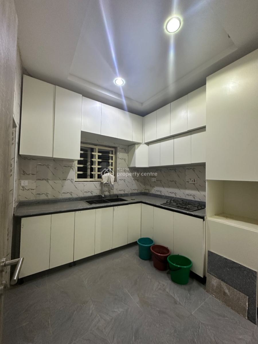 a Brand New  Spacious 3 Bedroom Block of Flat, News Engineering Tarred Road Estate, Dawaki, Gwarinpa, Abuja, Flat / Apartment for Rent