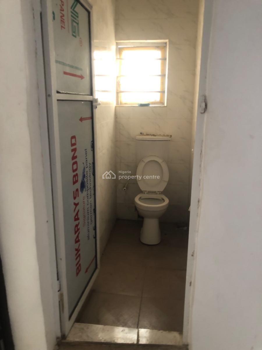 Spacious Mini Flat, Shomolu, Lagos, Mini Flat (room and Parlour) for Rent