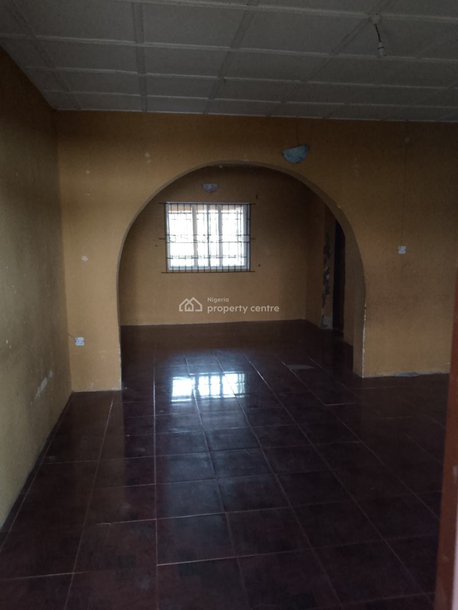 Massive 3 Bedrooms Flat Upstairs, Onosa, Ibeju Lekki, Lagos, Flat / Apartment for Rent