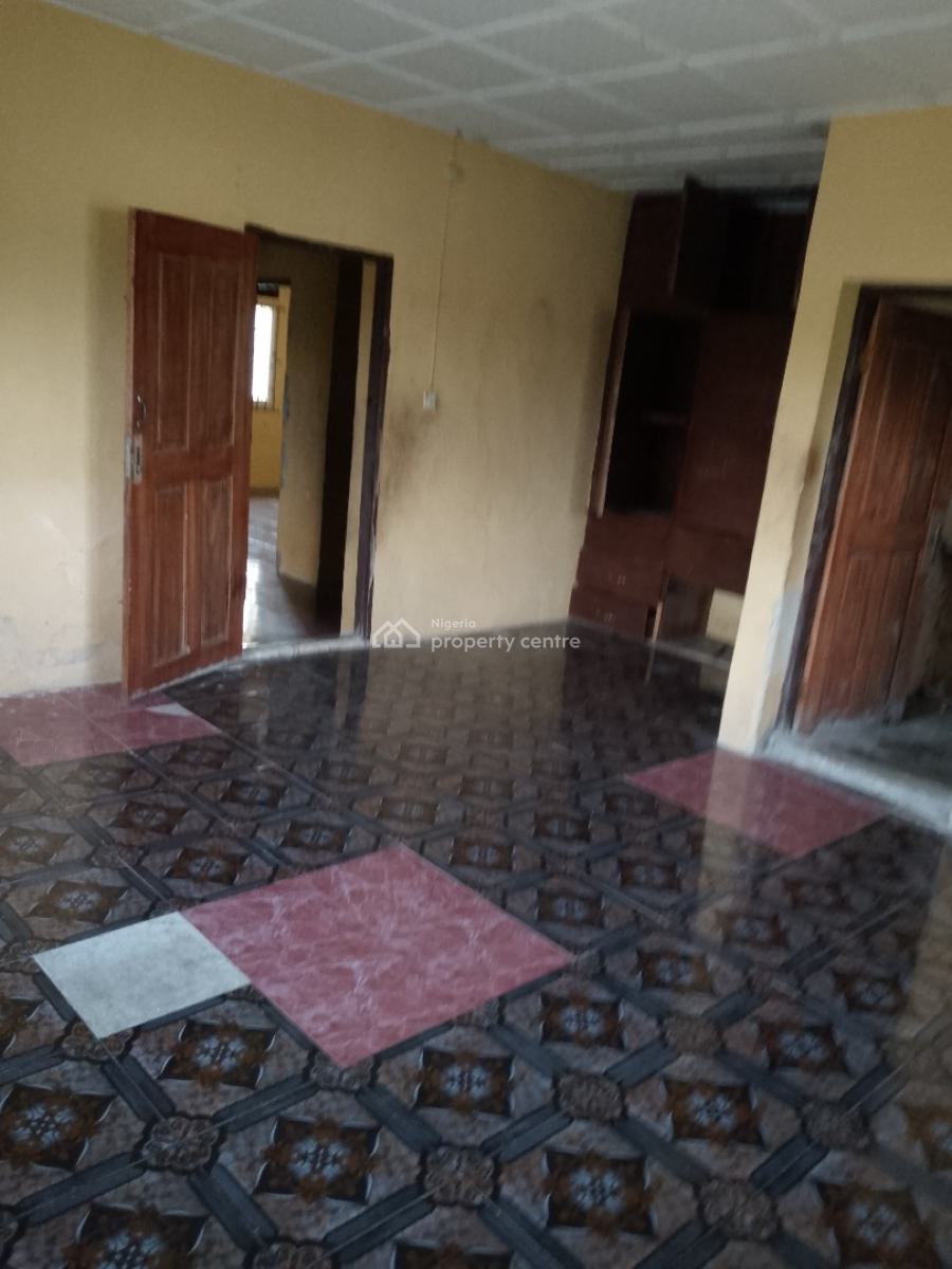 Massive 3 Bedrooms Flat Upstairs, Onosa, Ibeju Lekki, Lagos, Flat / Apartment for Rent