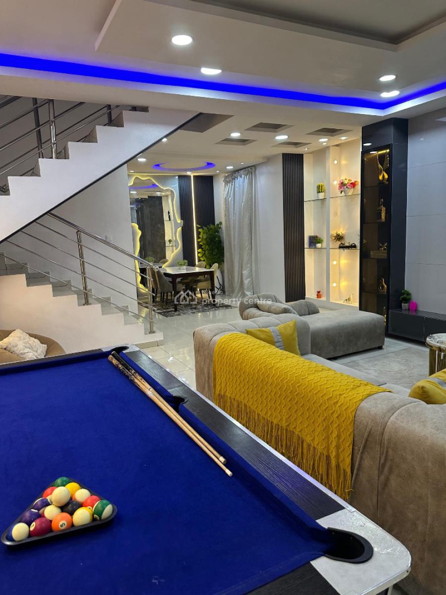 Spaciously Built 4 Bedroom Terrace Duplex with Bq, Oniru, Victoria Island (vi), Lagos, Terraced Duplex Short Let